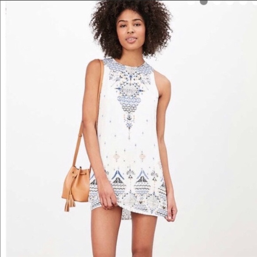 Urban Outfiters Ecote Dress in White Size Small